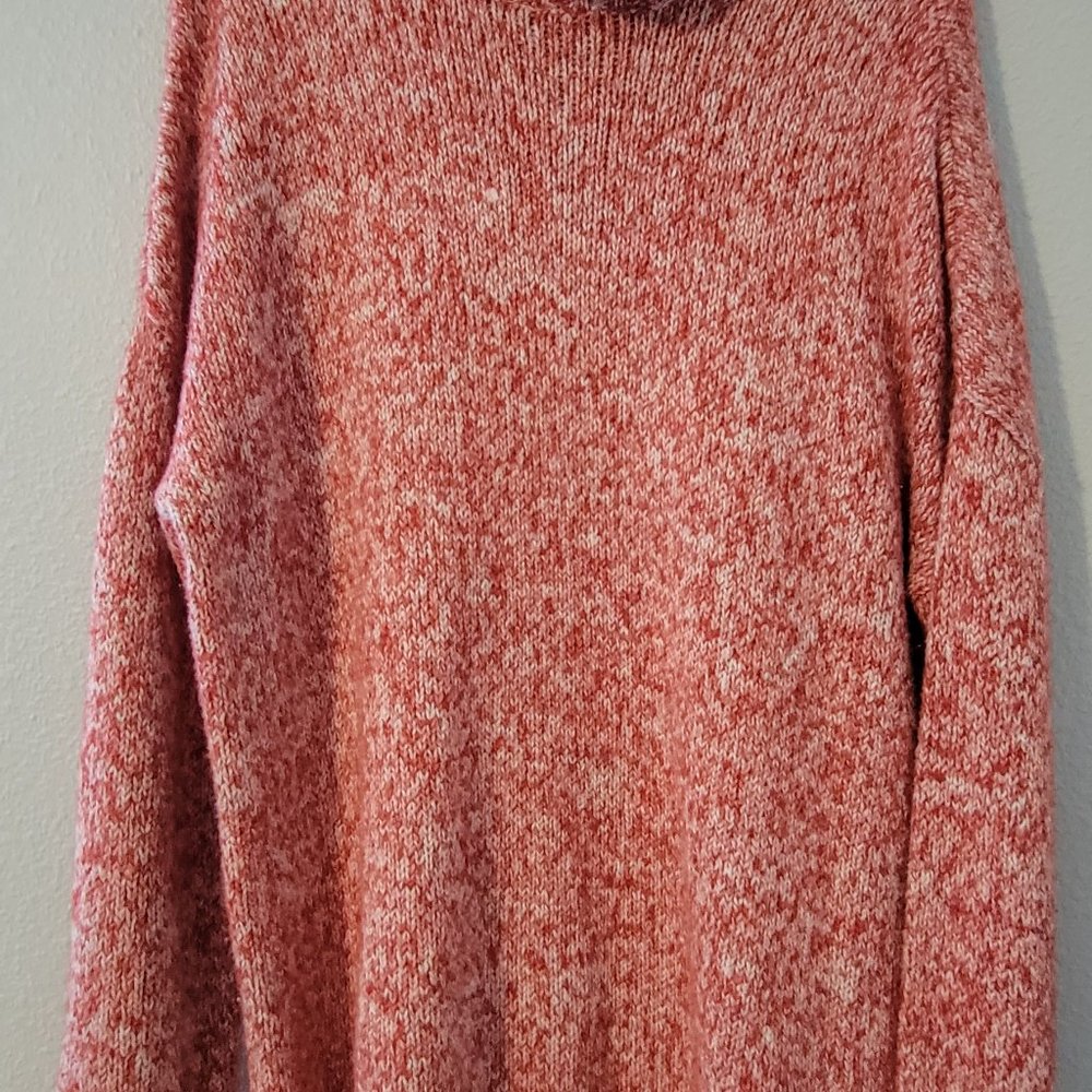 WOMENS OLD NAVY SWEATER - Picture 3 of 5
